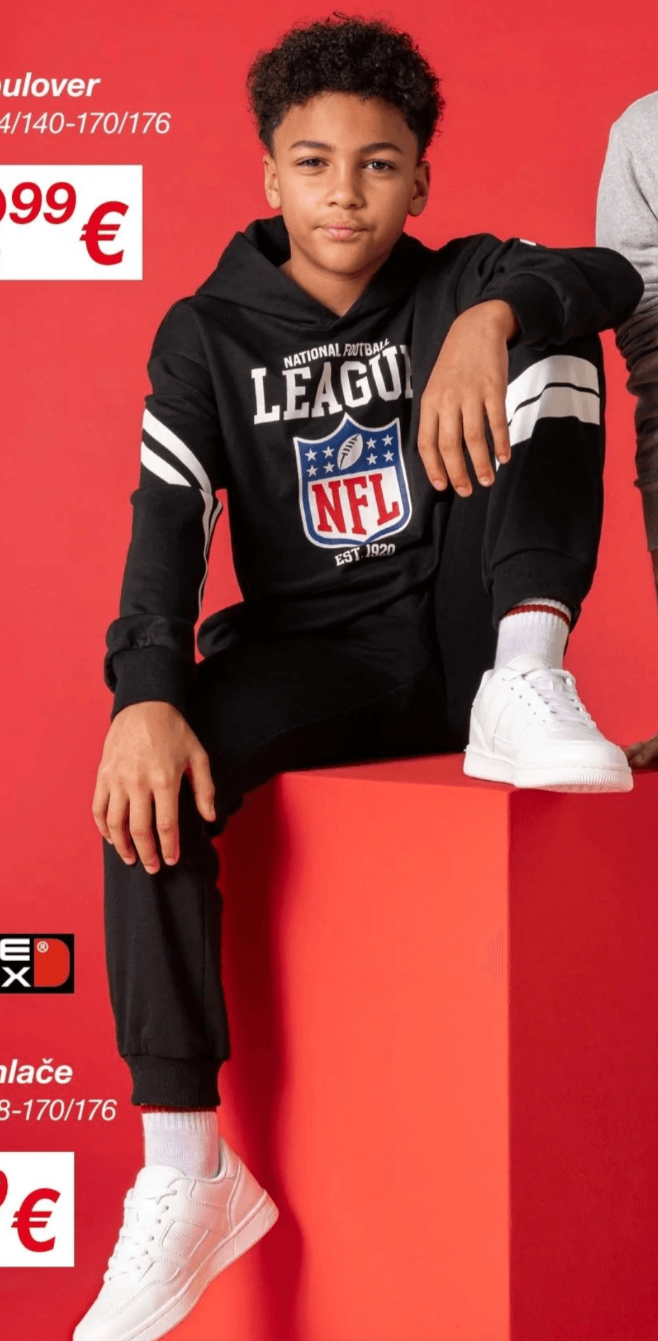 Otroške tekaške hlače - Akcija v trgovini Kik