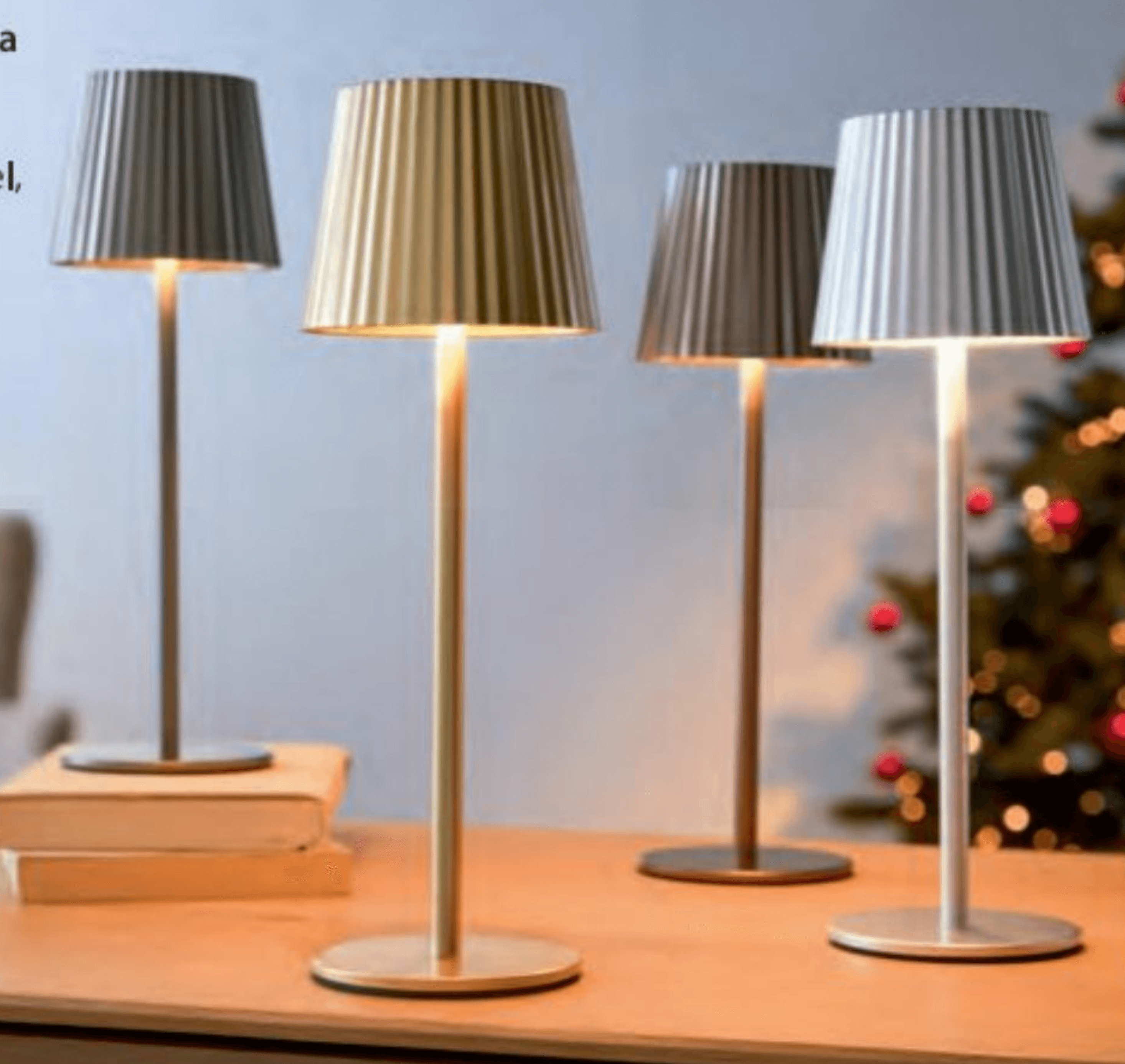 LED namizna svetilka