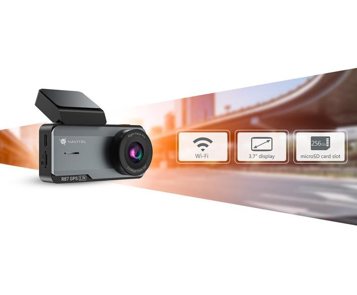 Avto kamera RS87 NAVITEL