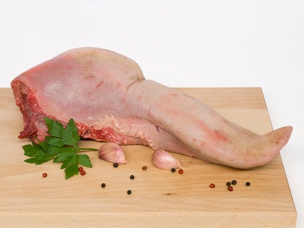 Slovenski odojek 1 kg