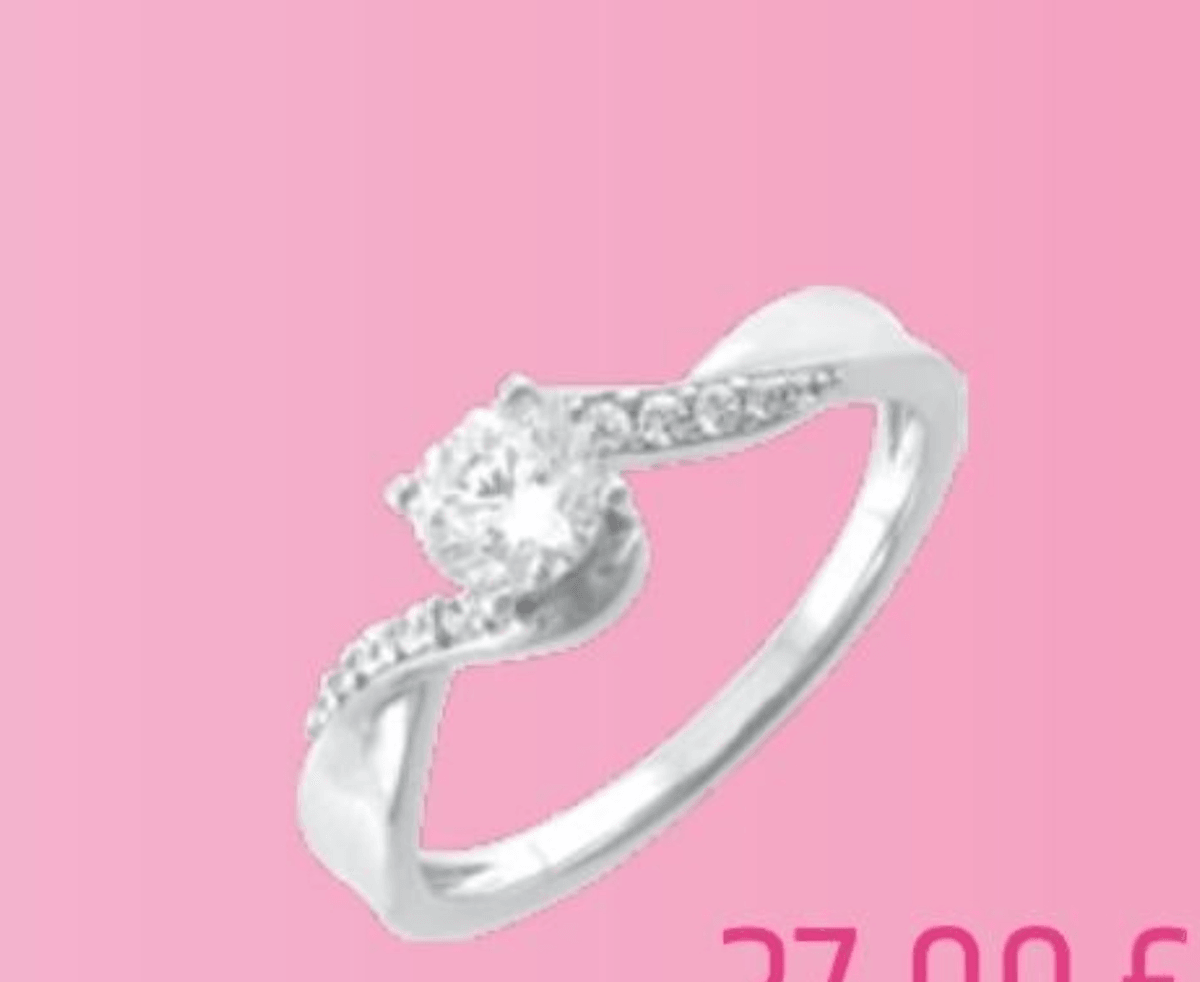 Prstan s cirkonijevimi oksidi - Akcija v trgovini E.Leclerc