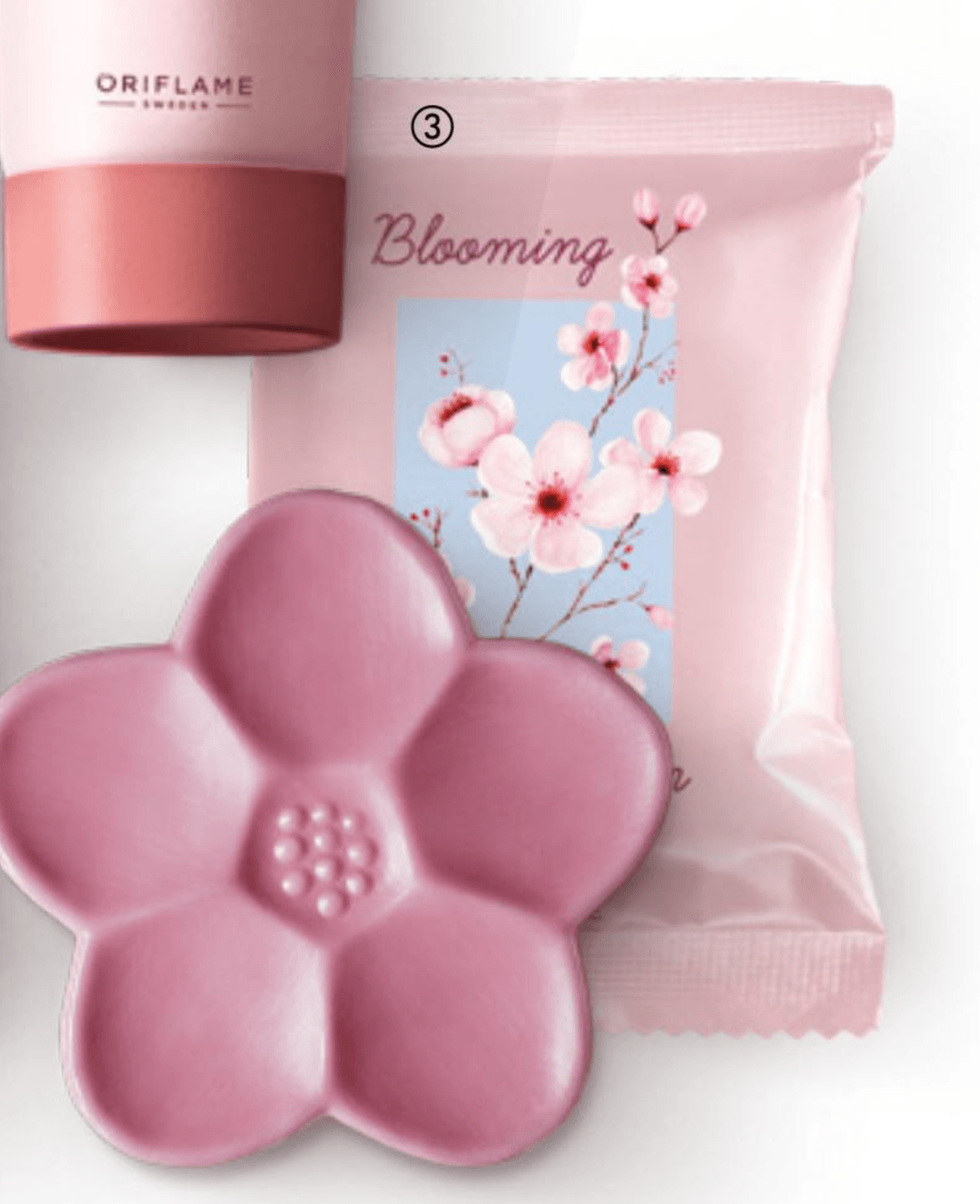 Blooming Blossom toaletno milo 75 g Oriflame - Akcija v trgovini Oriflame