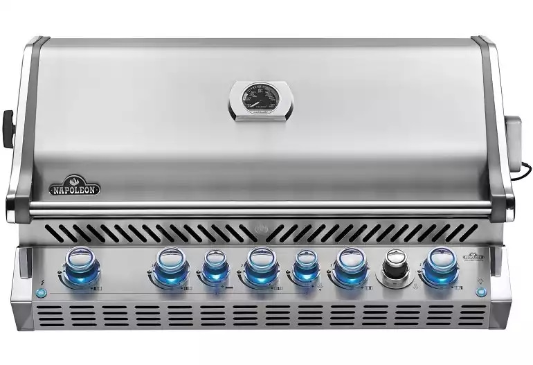 Plinski vgradni žar - Akcija v trgovini Lesnina