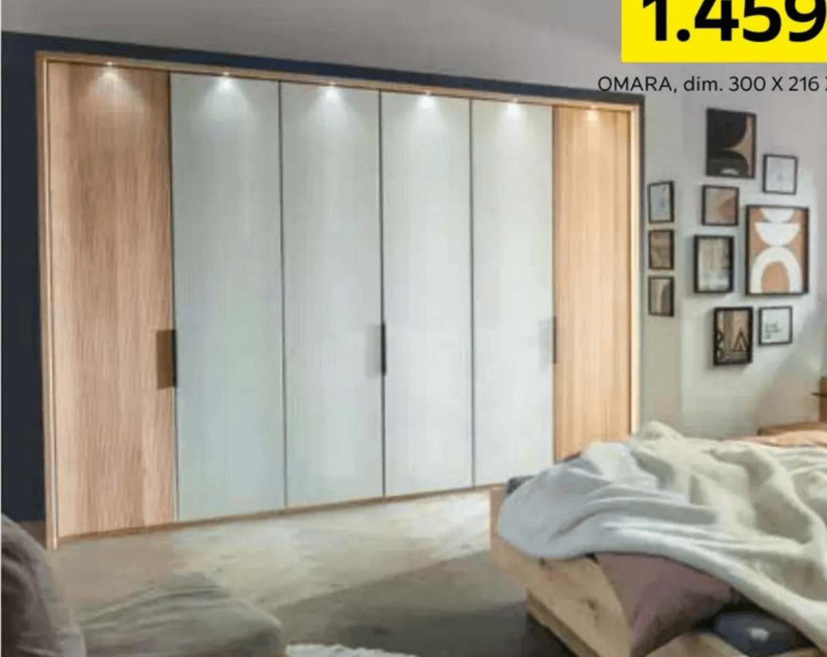 Omara s klasičnimi vrati 300 X 216 X 58 cm Akcija v trgovini Lesnina