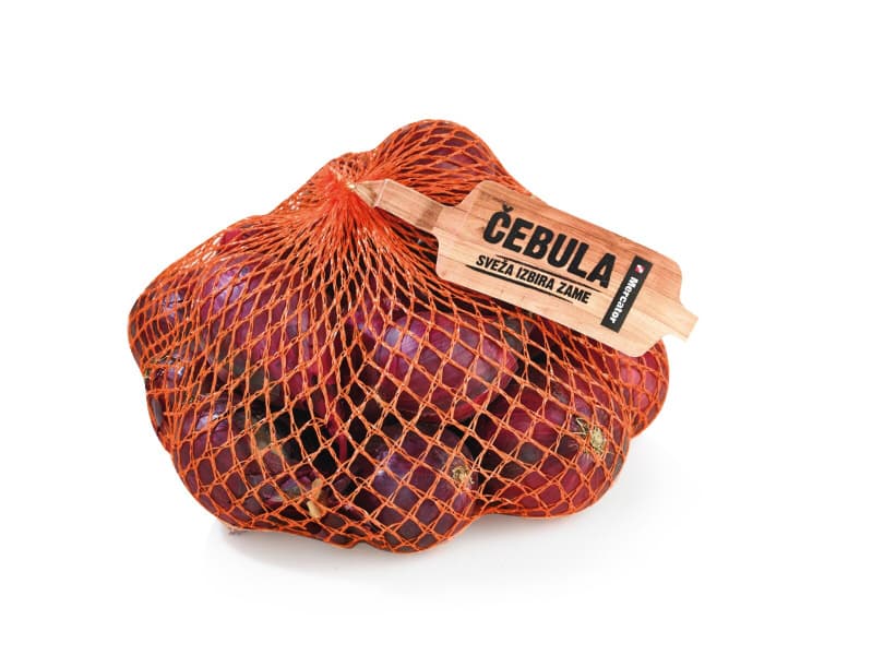 Slovenska rdeča čebula 1 kg Akcija v trgovini Mercator
