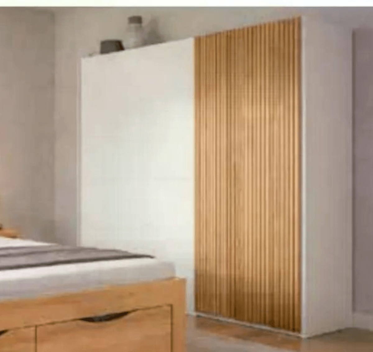 Omara z drsnimi vrati carryhome. - Akcija v trgovini Lesnina