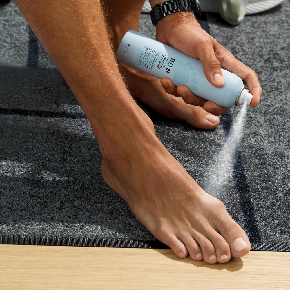 Feet Up Everyday osvežilni sprej za stopala 250 ml Oriflame - Akcija v trgovini Oriflame