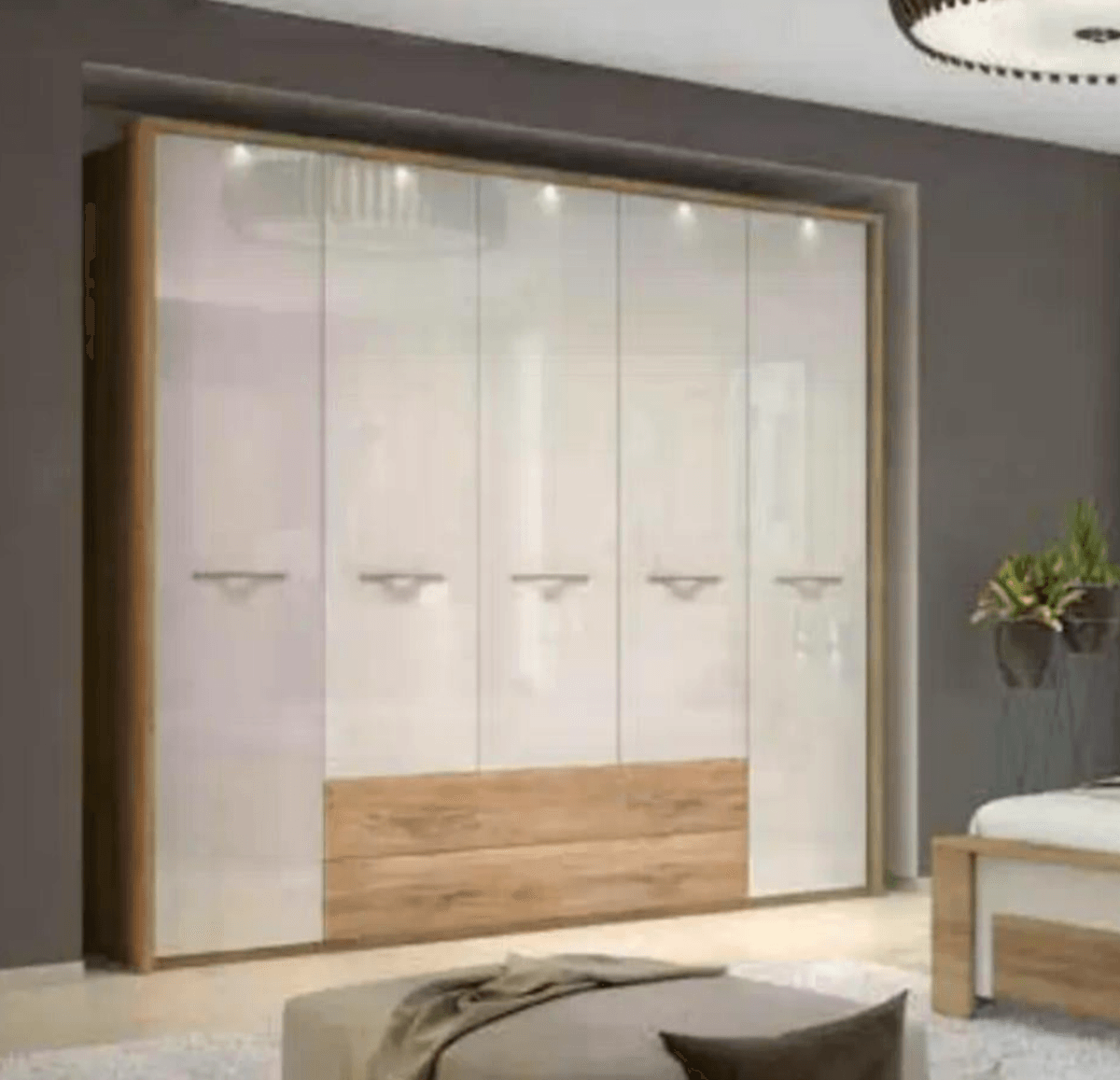 Omara HOM'IN - Akcija v trgovini Lesnina