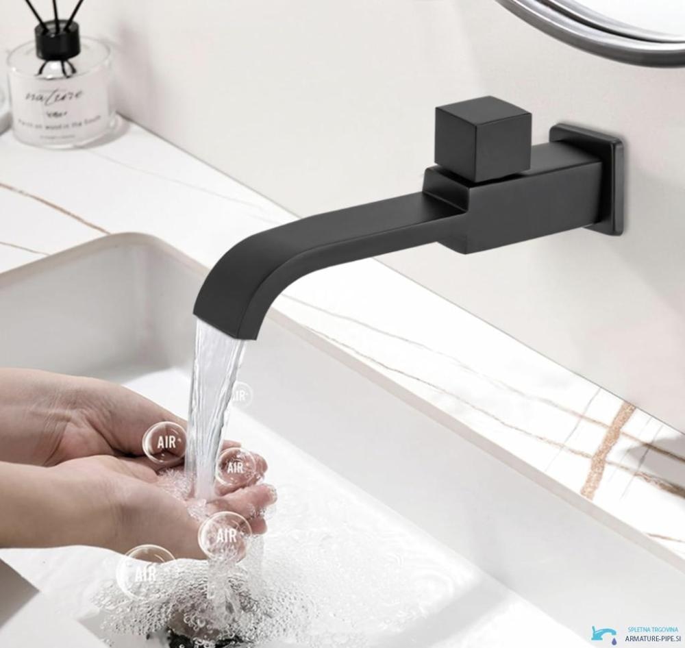 Kuhinjske in kopalniške mešalne armature - Akcija v trgovini Pevex