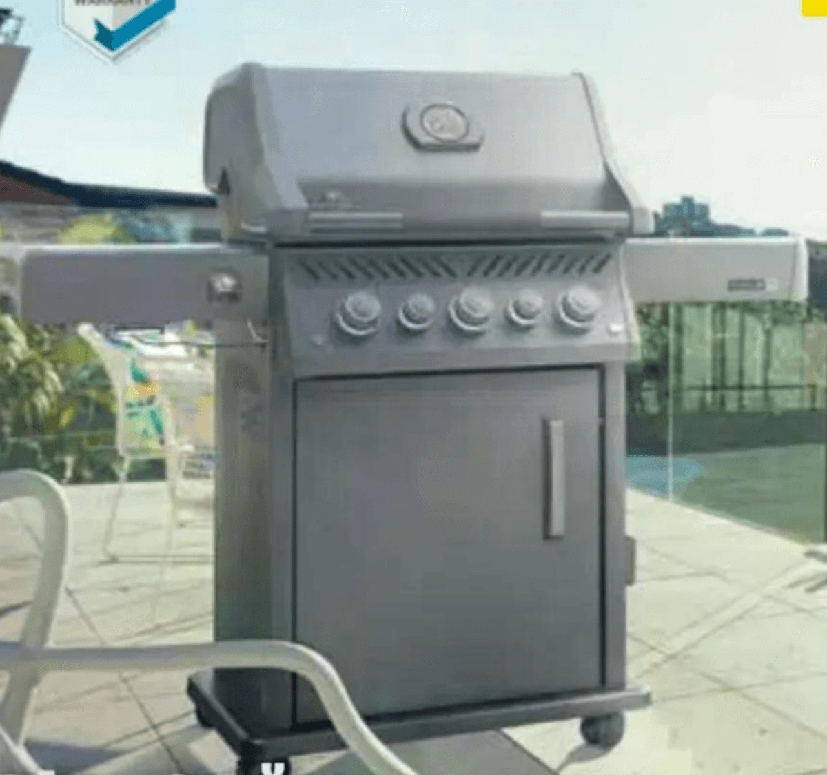 Plinski žar Rogue Pro-SRP6425 NAPOLEON - Akcija v trgovini Lesnina