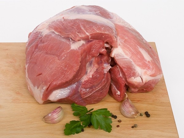 Svinjsko pleče brez kosti EU